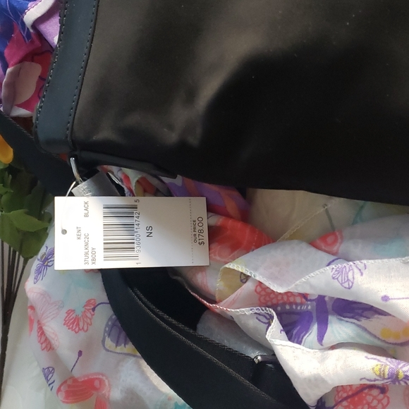 Mk Men Crossbody messenger bag 🎒 - Picture 2 of 6